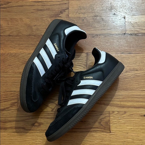 Adidas Samba Black with White Stripes - Picture 1 of 6